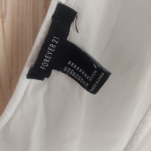 Forever 21 shirt - Picture 4 of 4